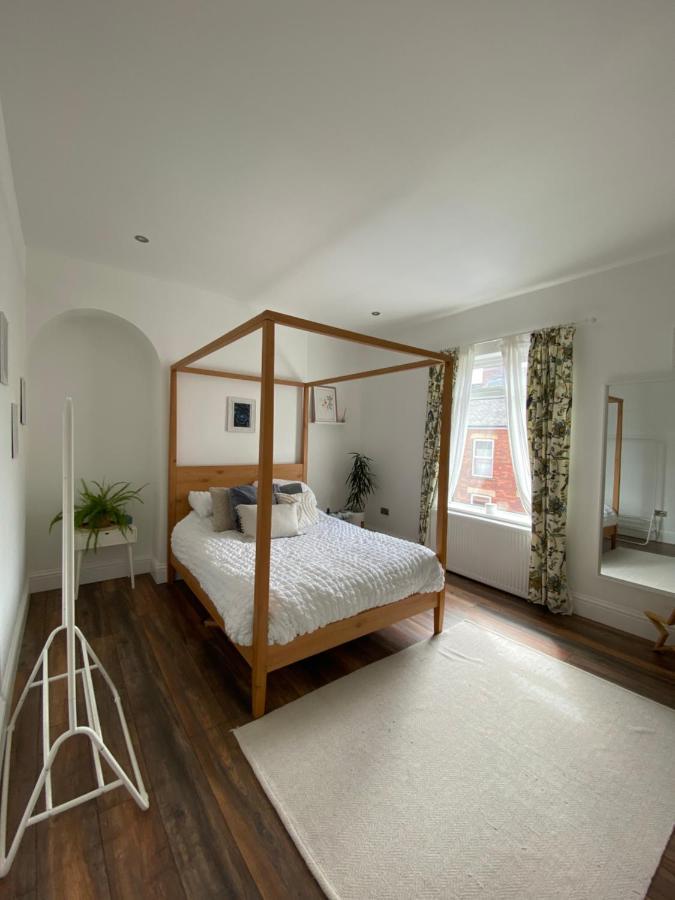 Luxury Spacious Renovated Townhouse Grantham Eksteriør bilde